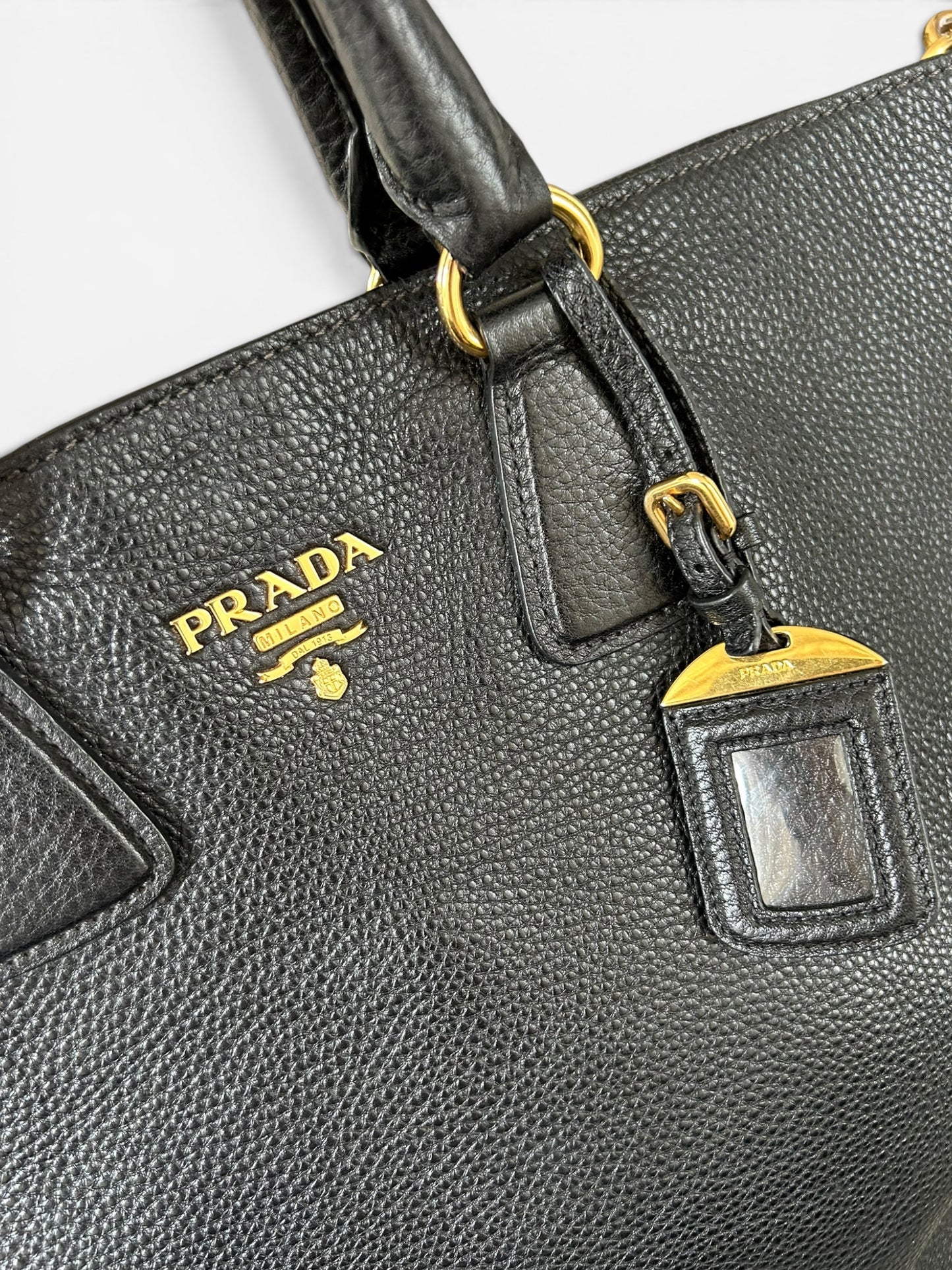 Prada vitello Diano side zip - Black Leather