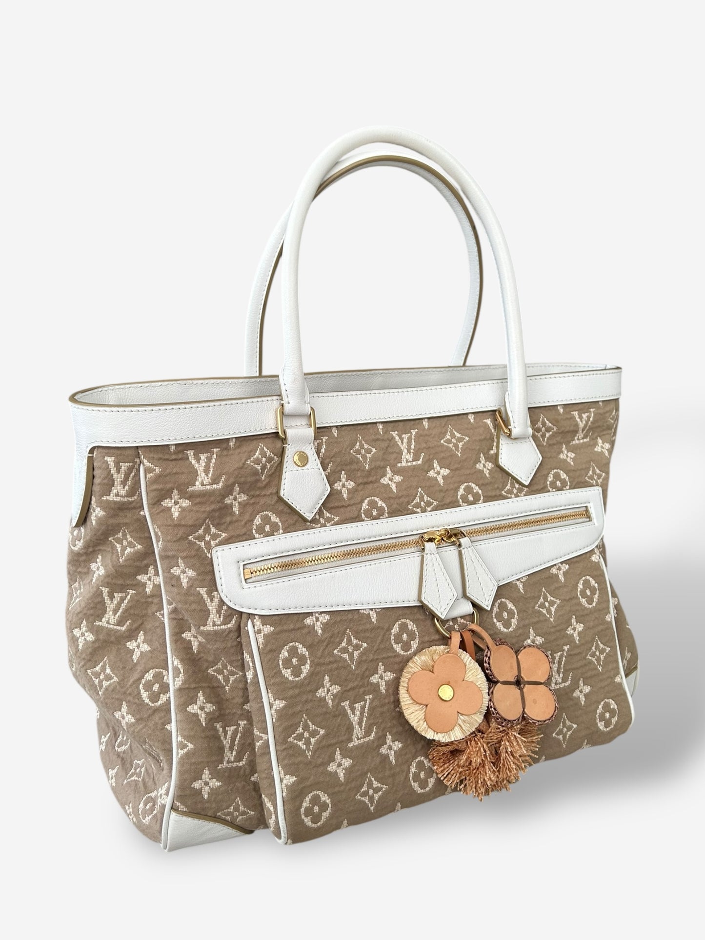 Louis Vuitton Monogram Sabbia Cabas GM.