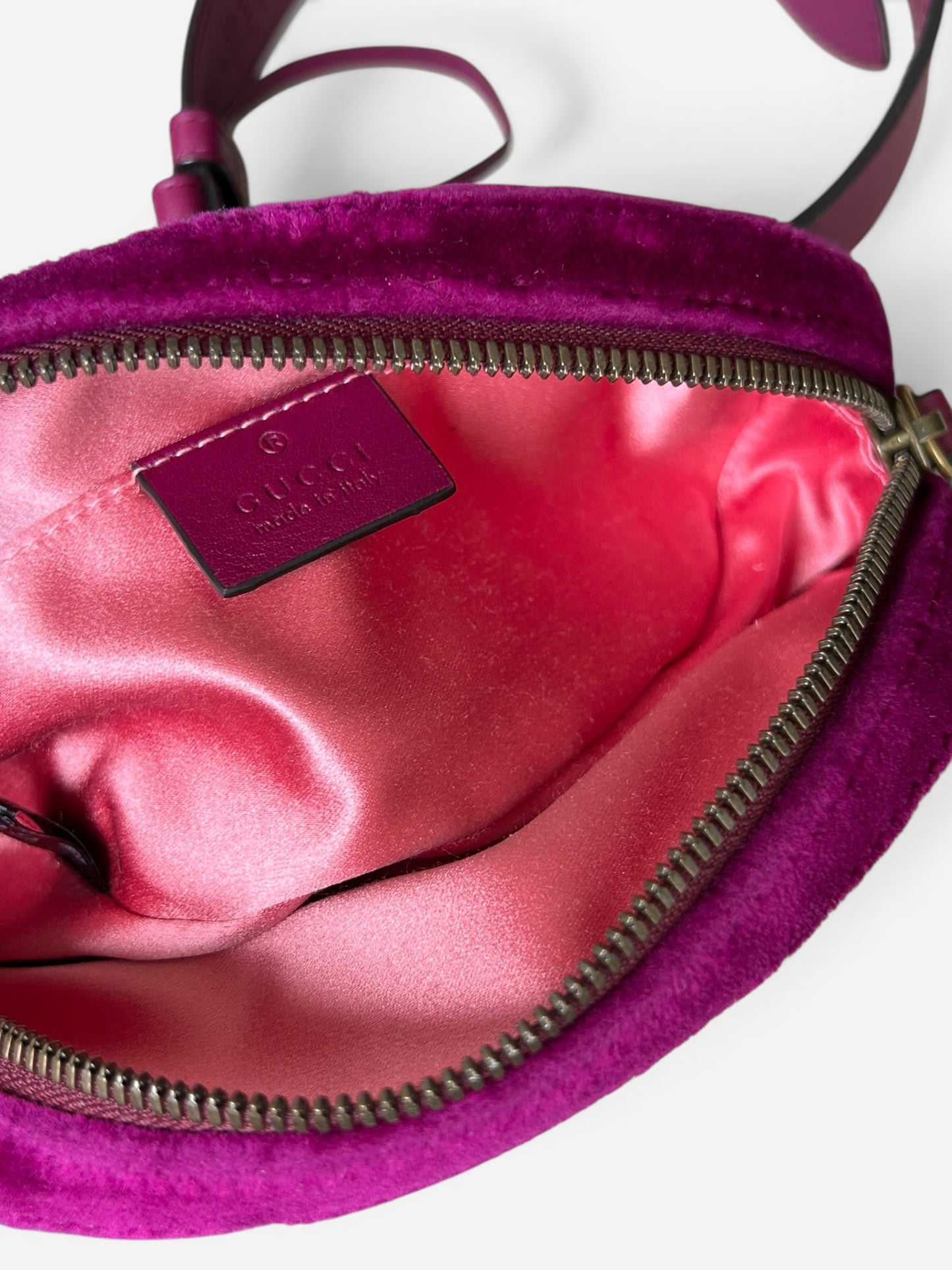 Gucci GG Marmont Belt Bag - Matelasse Velvet Fuchsia