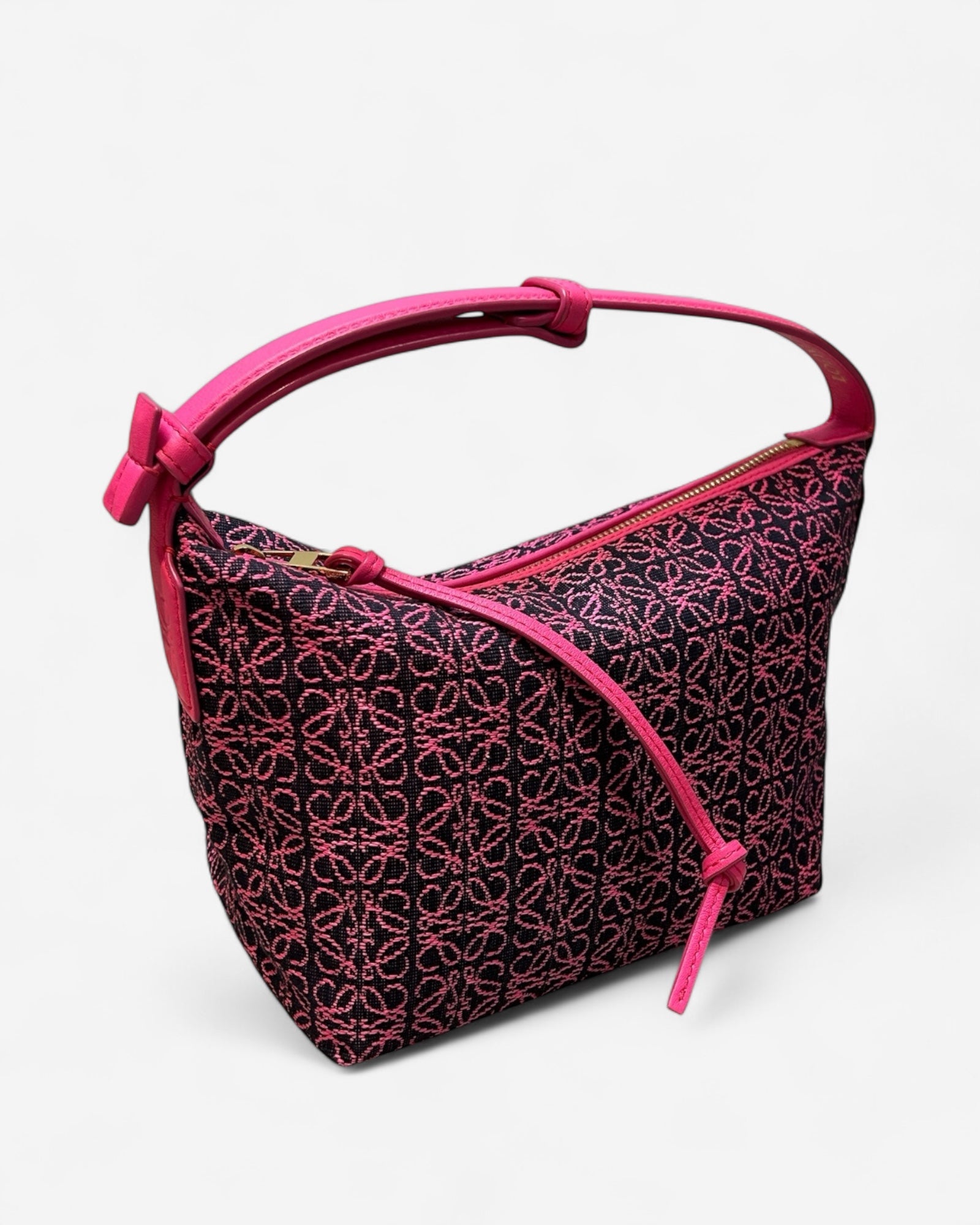 vintage Loewe Cubi Bag side view