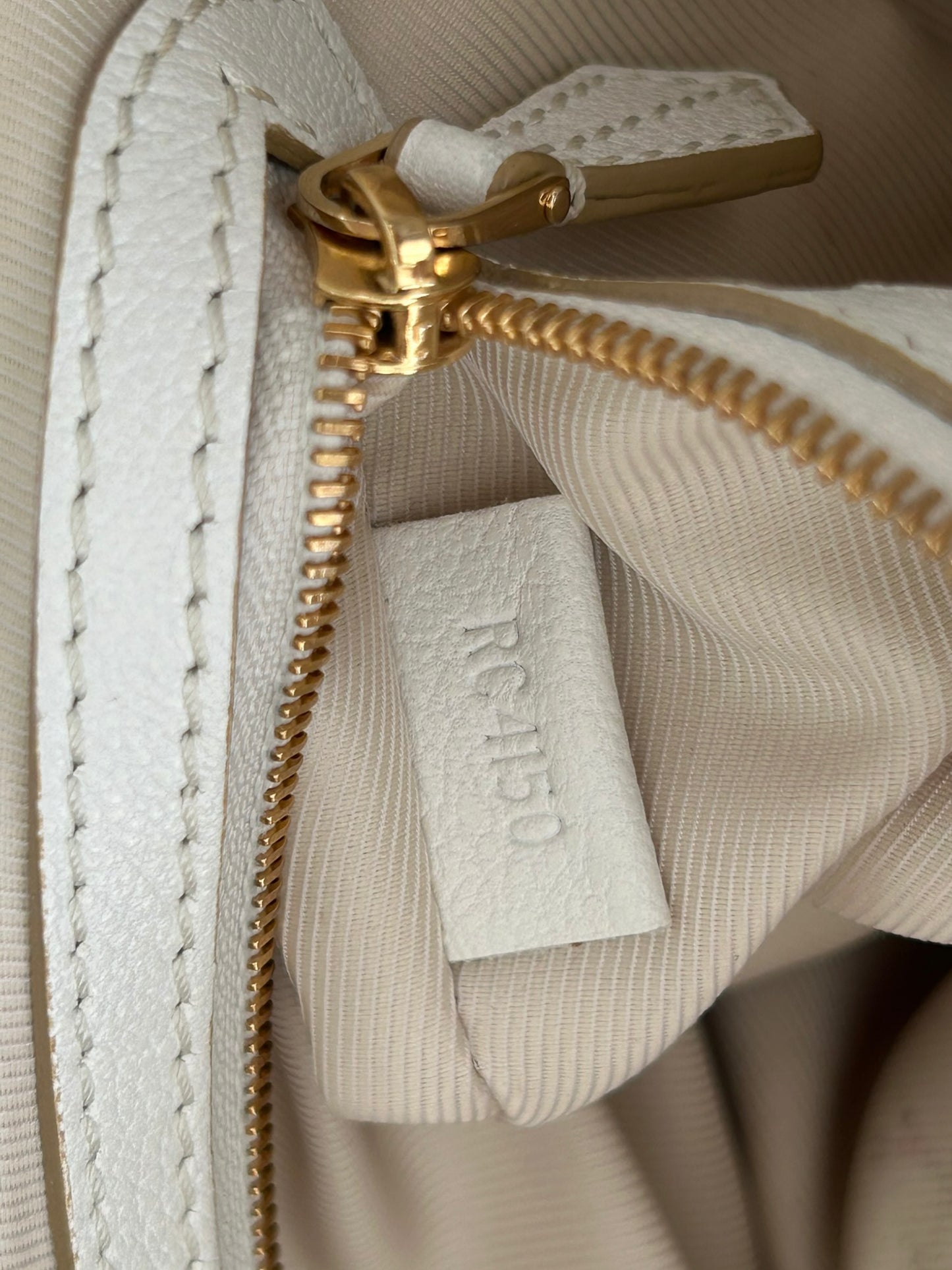Louis Vuitton Monogram Sabbia Cabas GM.