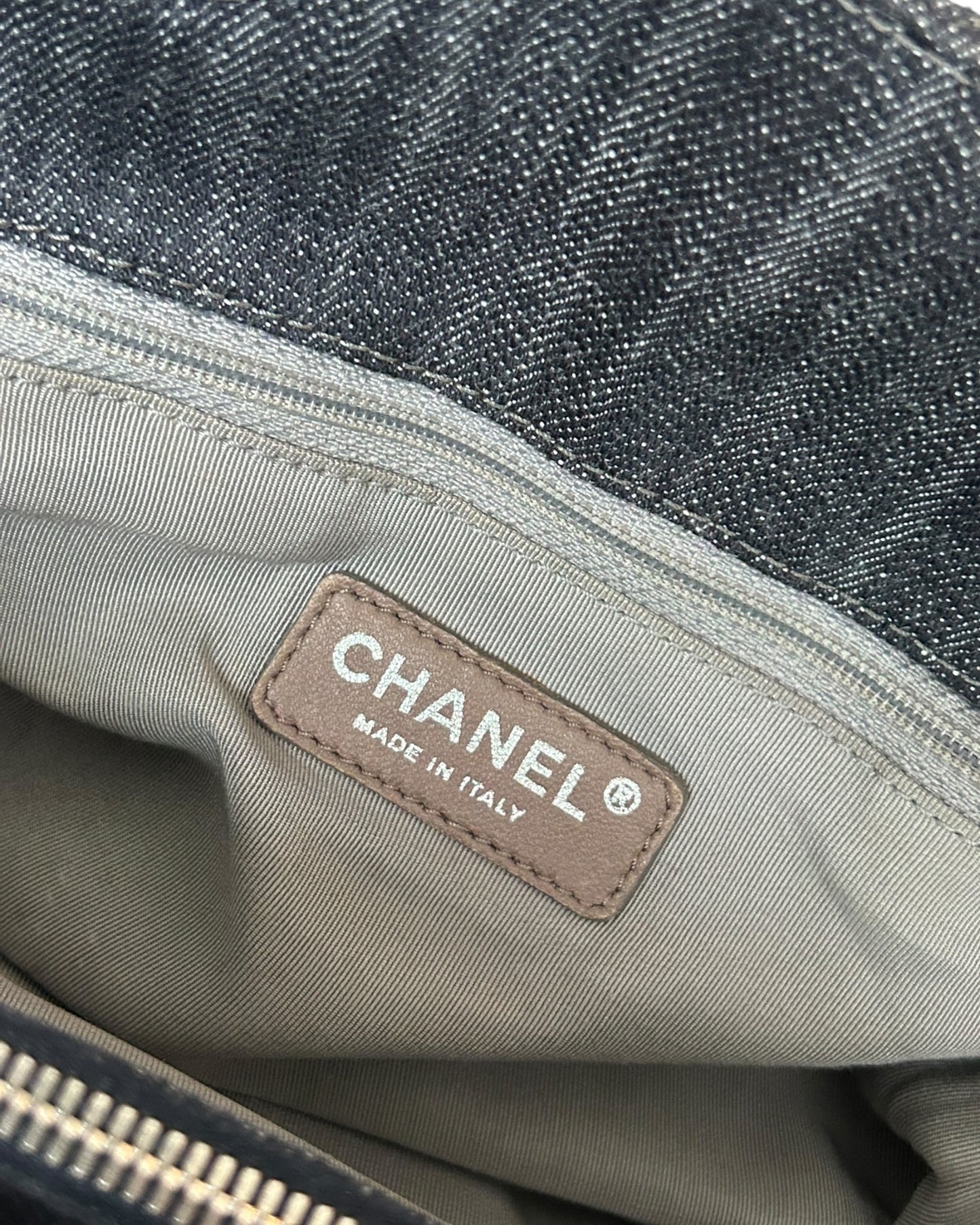Chanel CC Tote Bag Navy denim