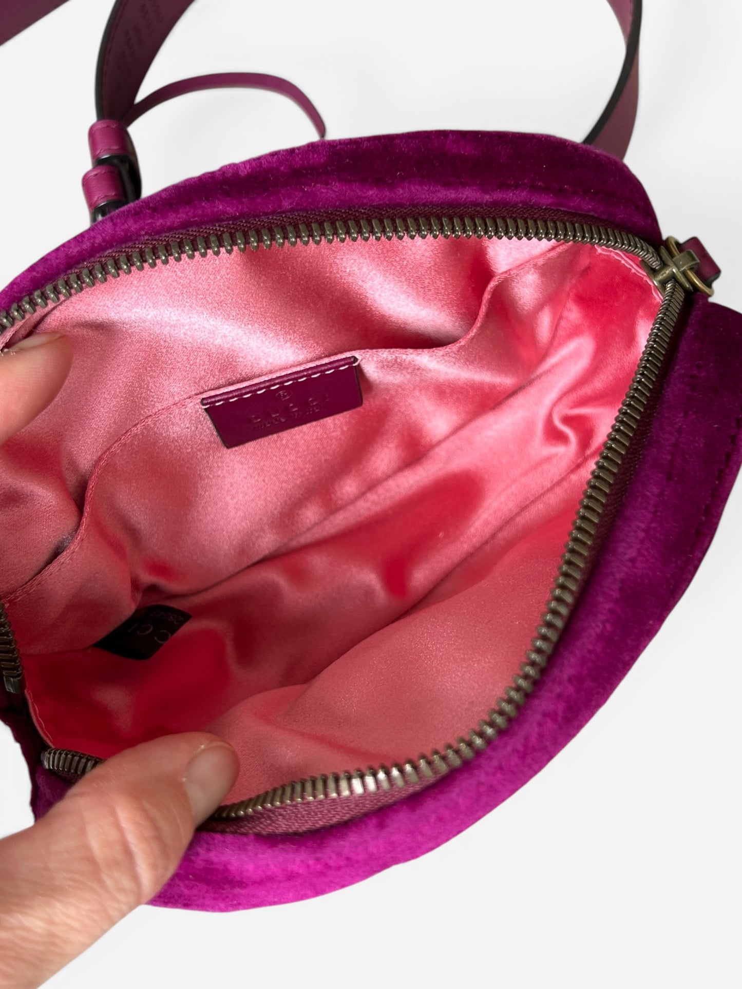 Gucci GG Marmont Belt Bag - Matelasse Velvet Fuchsia
