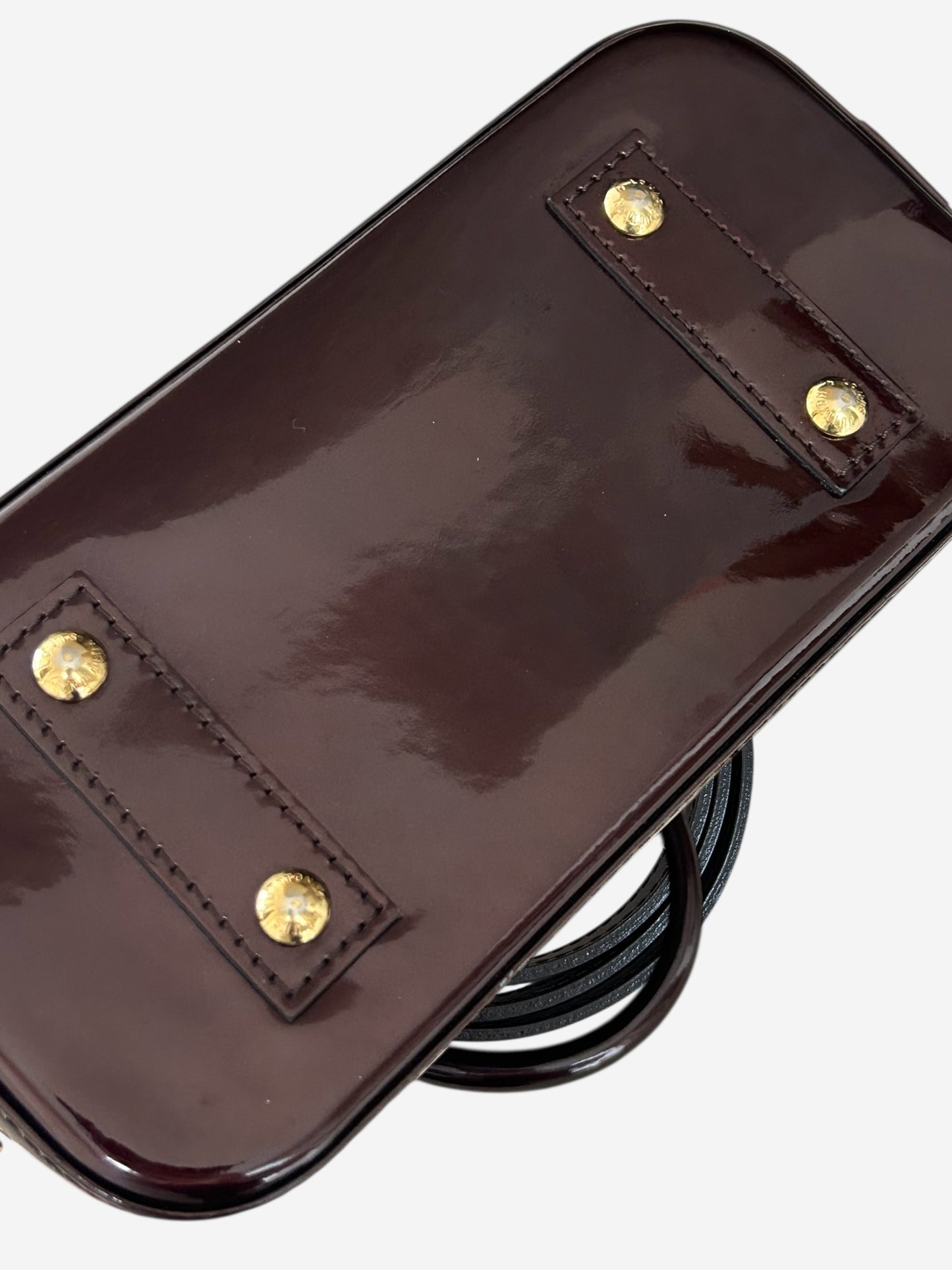 Louis Vuitton Alma BB Vernis Amarante