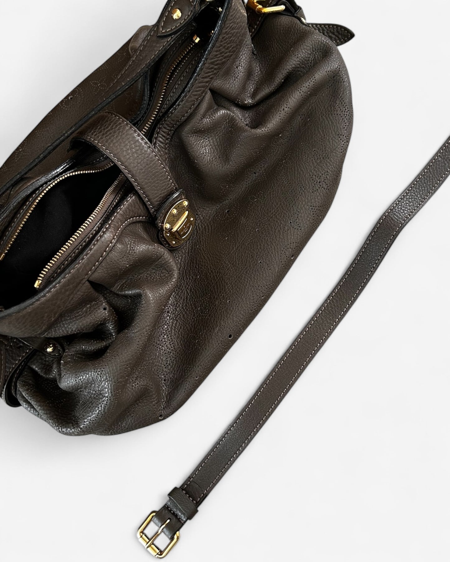 Louis Vuitton Monogram Mahina Shoulder Bag