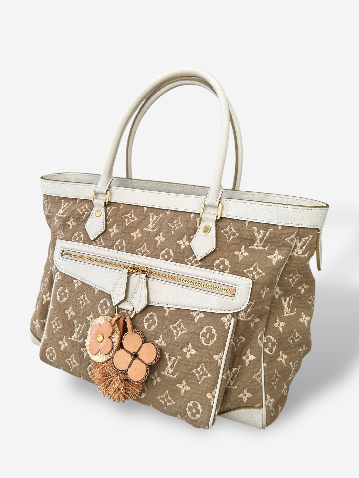 Louis Vuitton Monogram Sabbia Cabas GM.