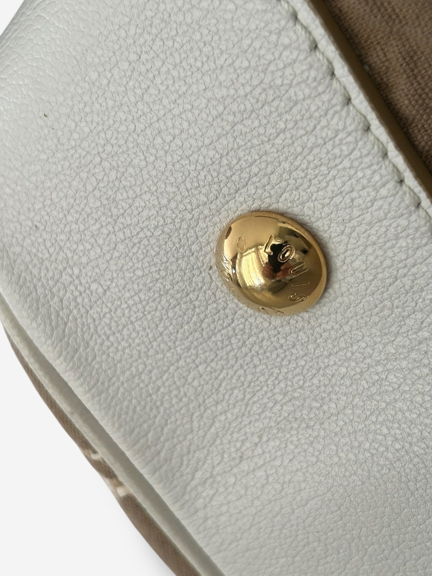 Louis Vuitton Monogram Sabbia Cabas GM.