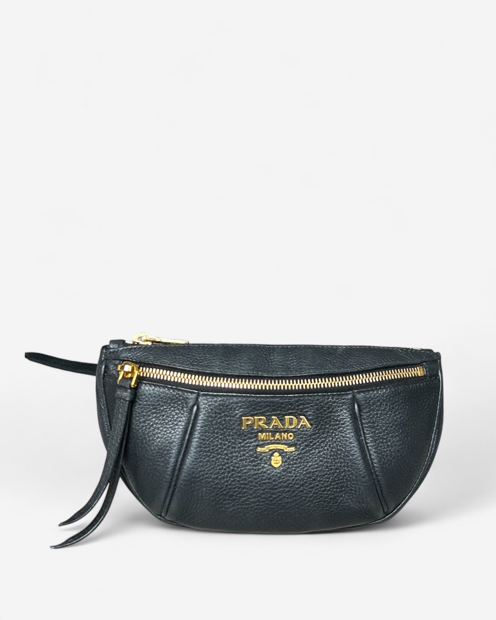 prada vitello daino belt bag in black leather with gold hardware